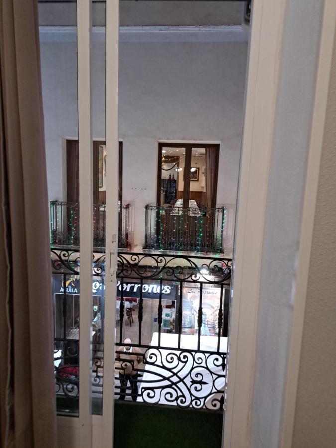Calle Mayor Next To Beach 阿利坎特 外观 照片